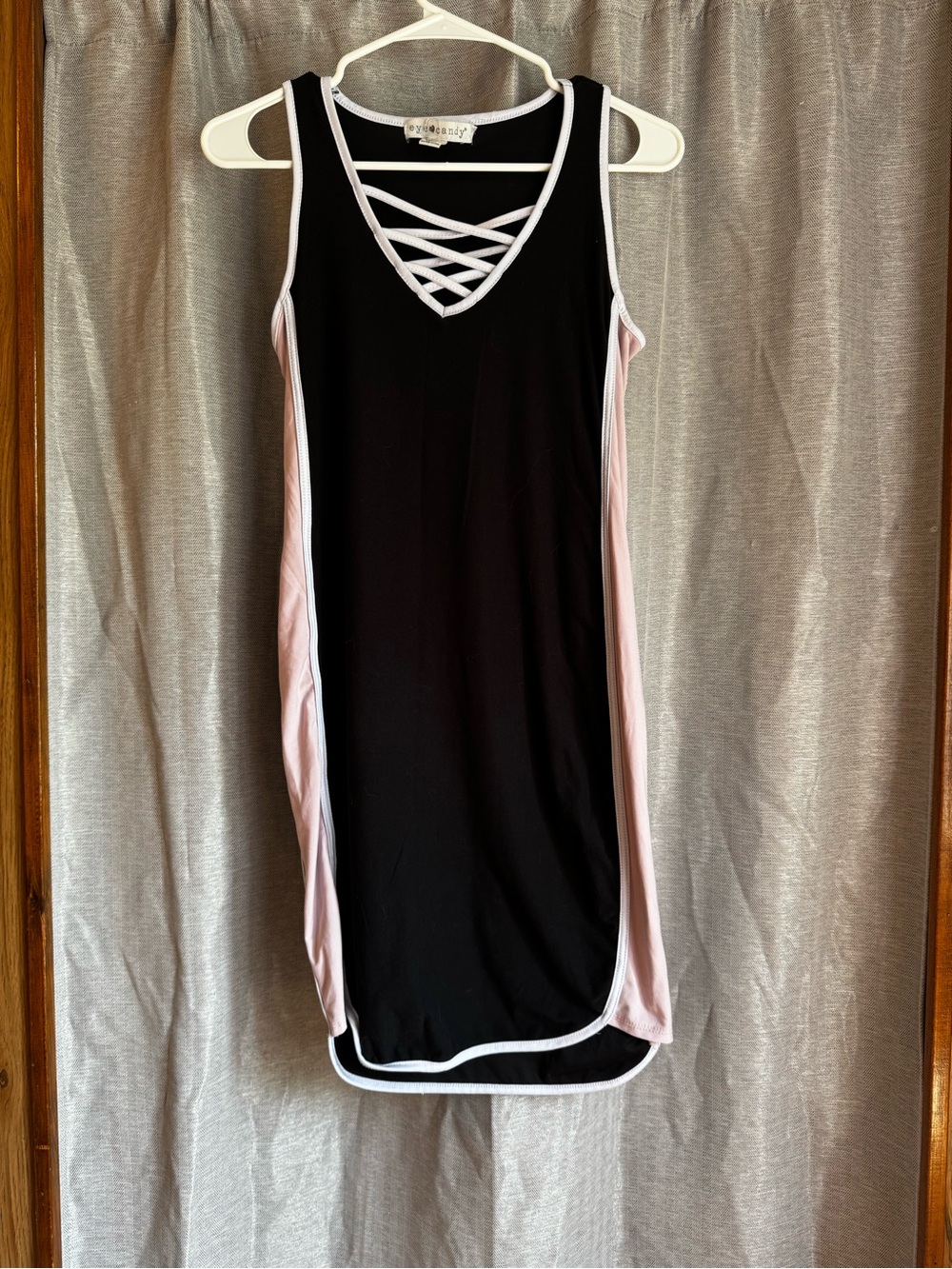 Eye Candy Black and Light Pink Sleeveless Crisscross Front Dress Size Medium